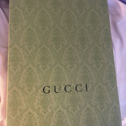 Gucci box and bag