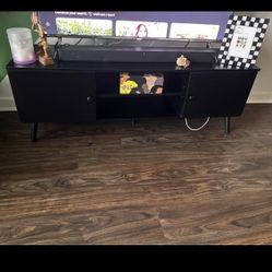 Tv stand - Used great Condition PICKUP Silver Spring MD