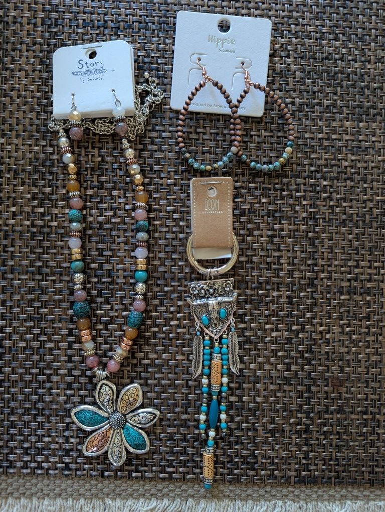 Necklace Earring Chain Set