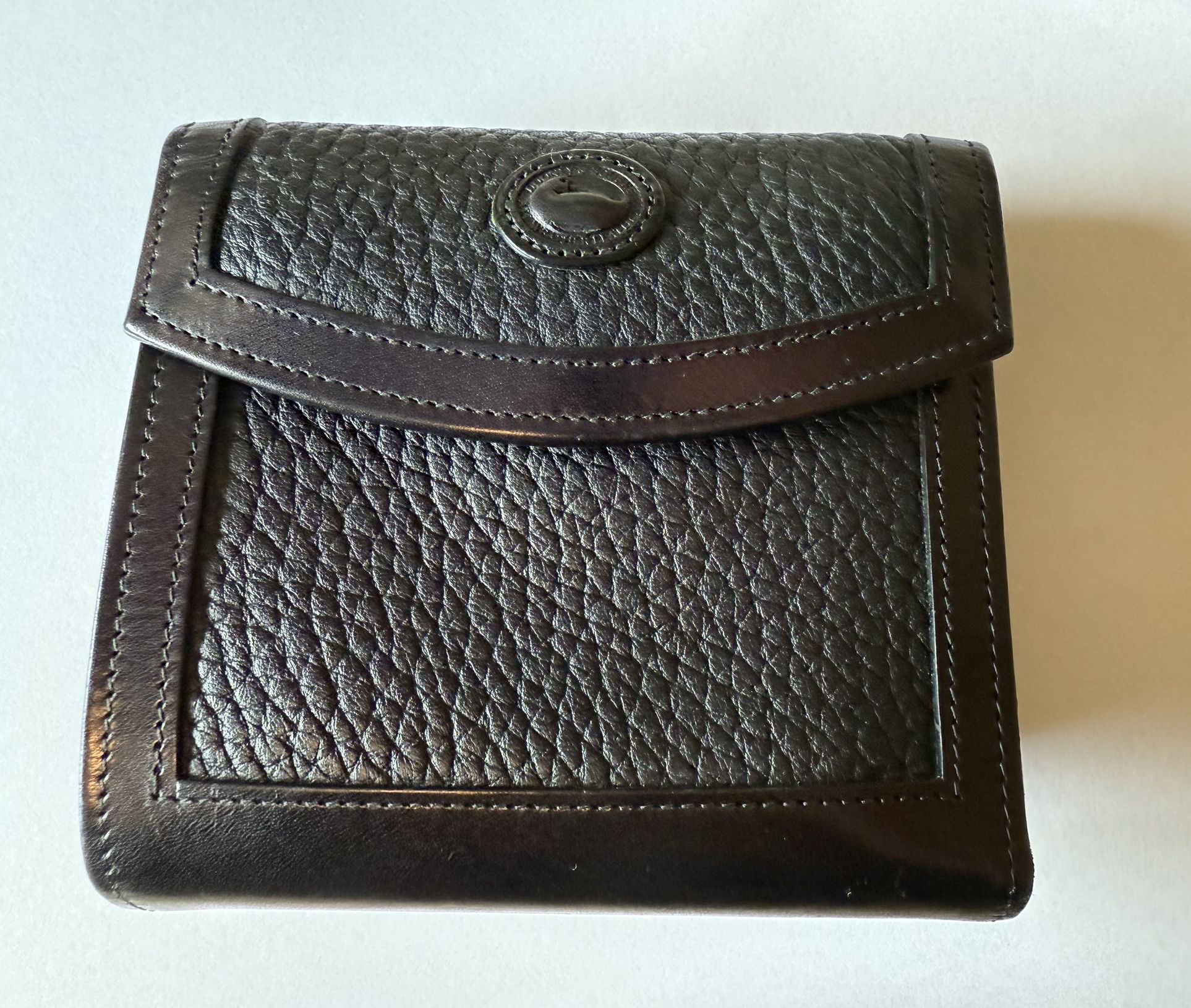 Dooney & Bourke Wallet - NEW NO TAG