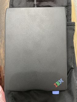 IBM 08K9835 USB Portable 3.5” Floppy Disk Drive (1.44MB)