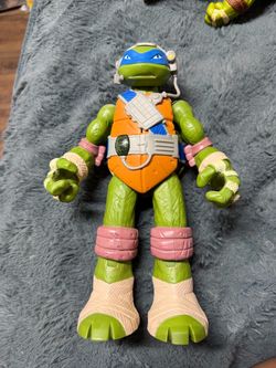 TMNT Leonardo Large Action Figure