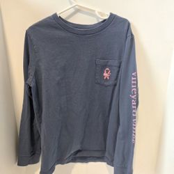 Used, good condition. Vineyard Vines Boys/Girls Pink Ribbon Whale Pocket Long sleeve T-Shirt. Size 7