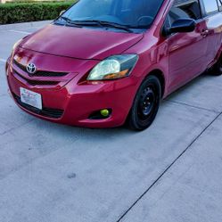2007 Toyota Yaris
