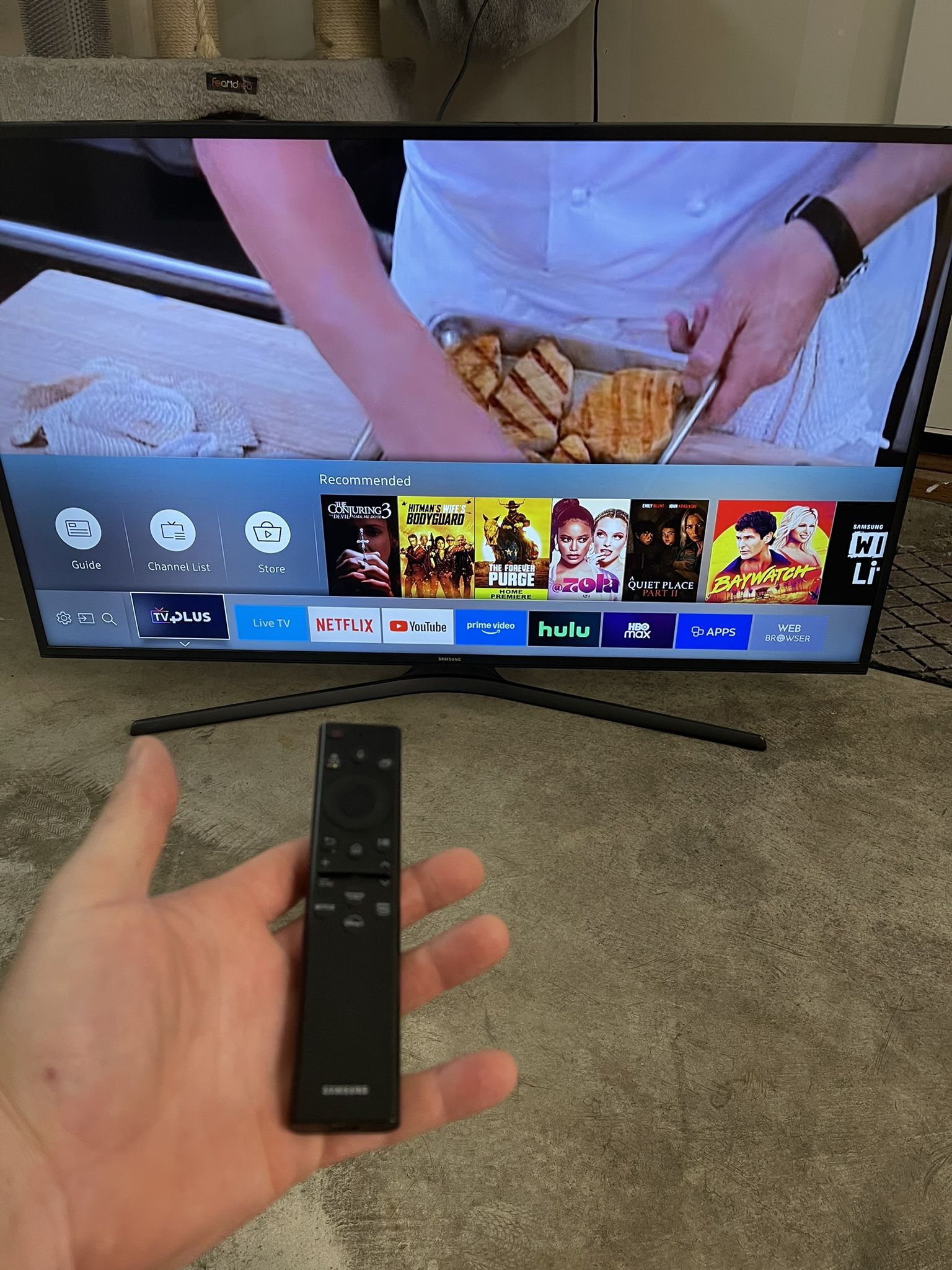 Samsung 50” Smart Tv