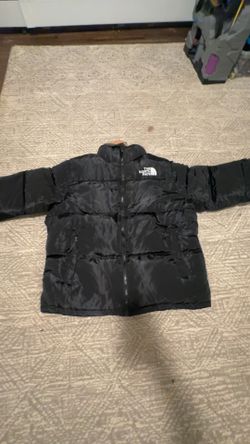 BRAND NEW NORTH FACE PUFFER JACKET