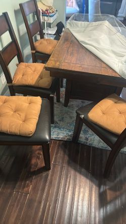 Wood 4 Chairs Dinning Table