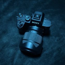 Sony A7 III (lens Include)