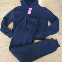 2B Free Jogger Suite 