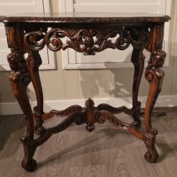 Vintage Carved Wood Accent Table - Ornate Antique Style