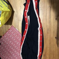 ASSORTED TEEN GIRL SPORTS APPAREL