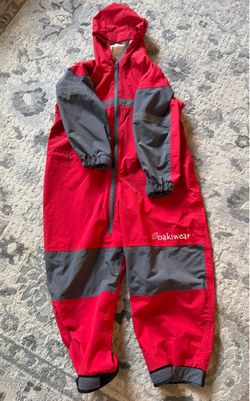 Oakiwear size 8/9 rainsuit