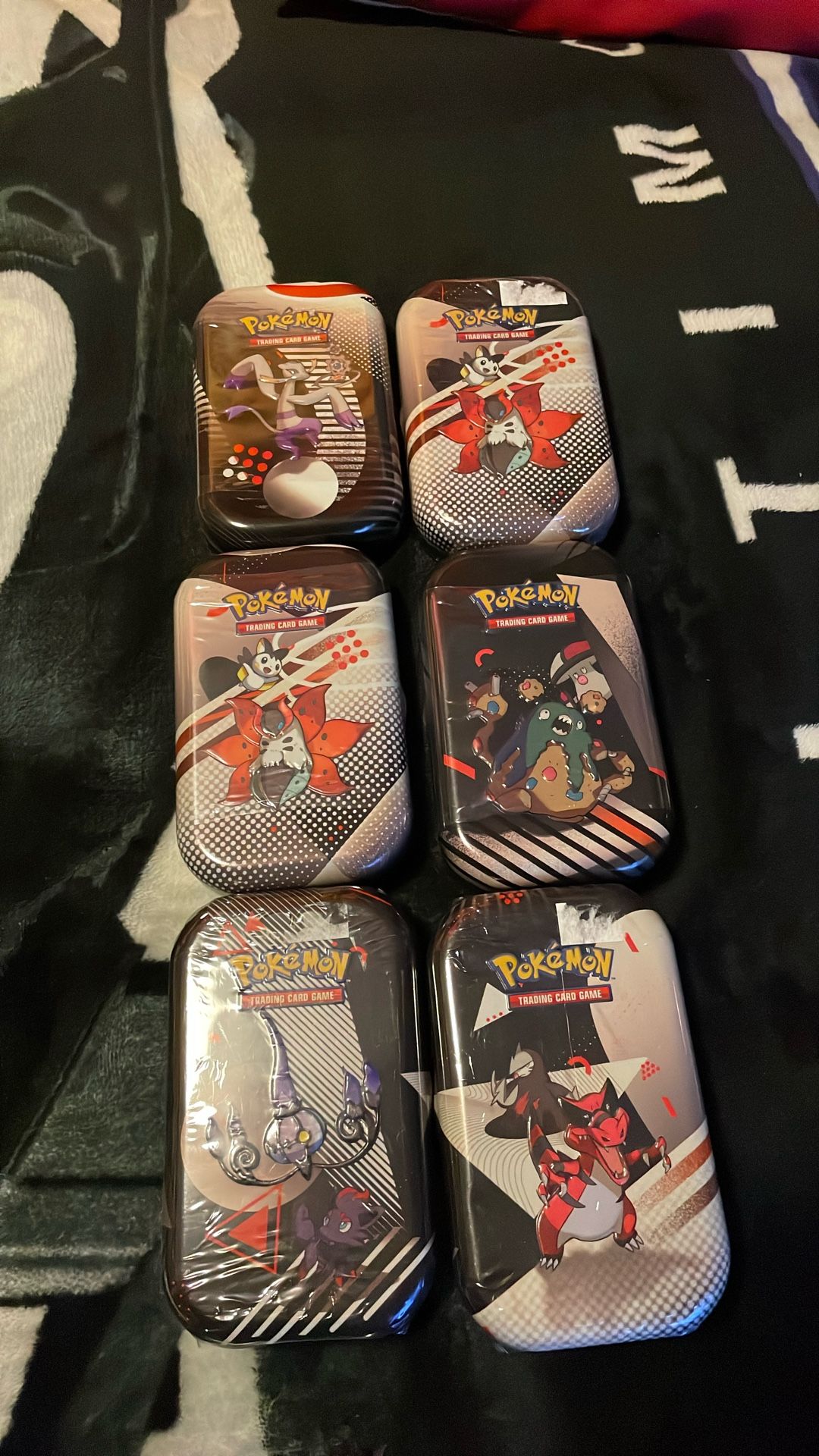 Pokemon Tins