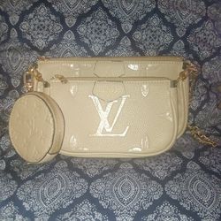 Louis Vuitton mini pochette 3 piece Cream Color  leather