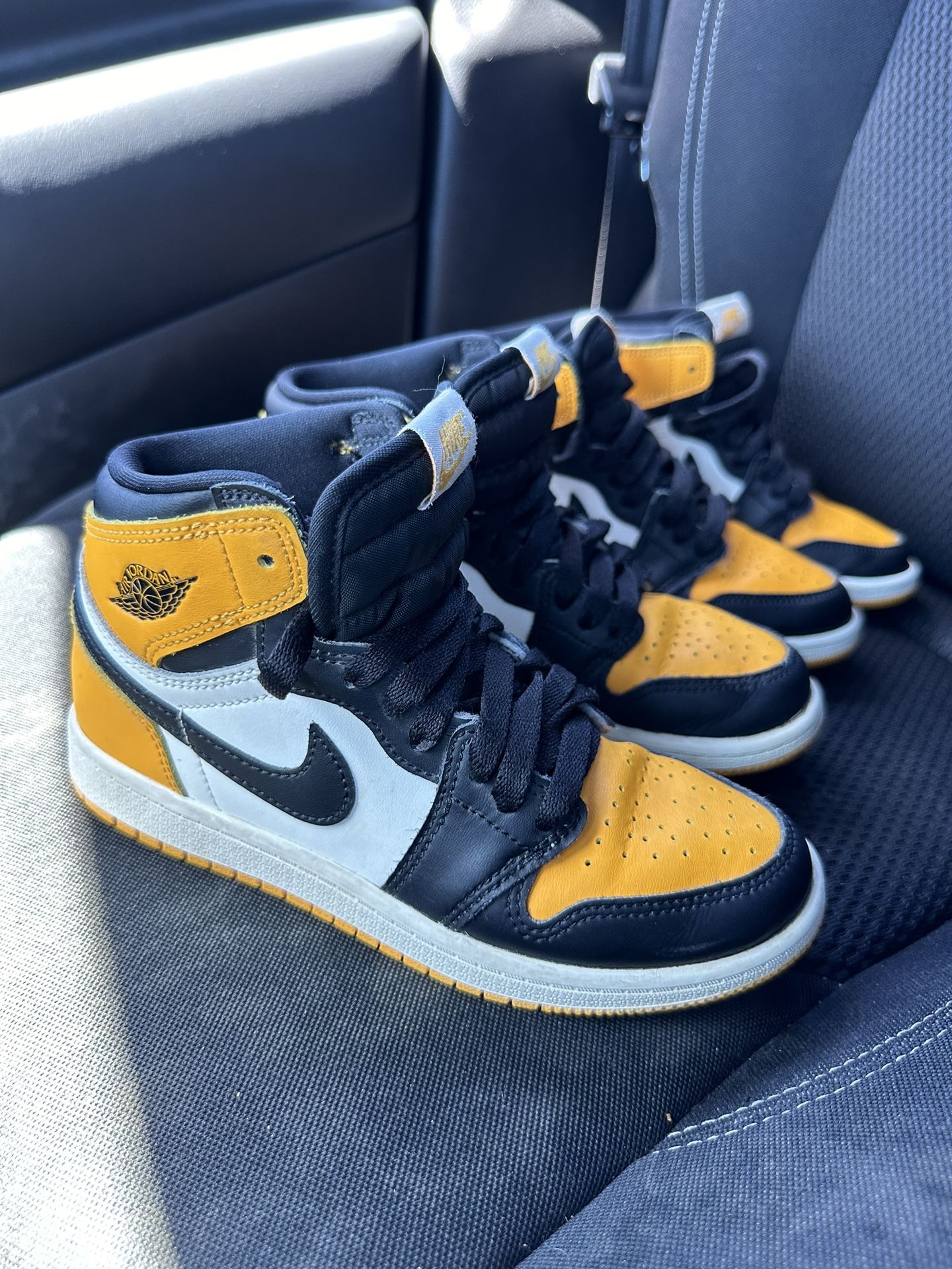 Air Jordan 1 Retro Kids Size 