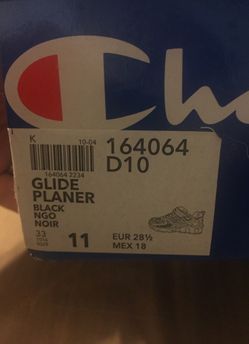 Champion Boys Size 11