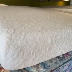 Mattress And Box Spring Queen Size 