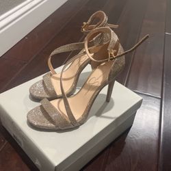 Jessica Simpson heels