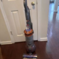 Dyson Ball Animal3 Vacuum Cleaner 