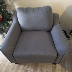 Single Love Seat 