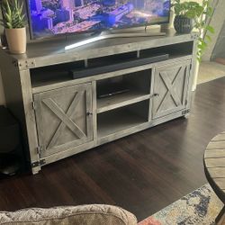 65 Inch Entertainment Stand. Solid Wood. 