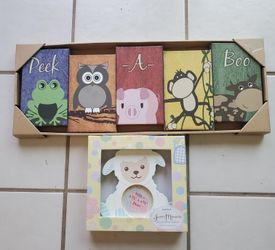 Baby picture frame and decorations.