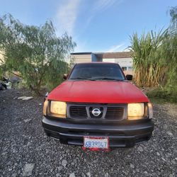 Nissan Frontier 2000