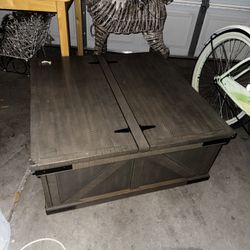  Rustic / farmhouse “trunk” design Coffee Table