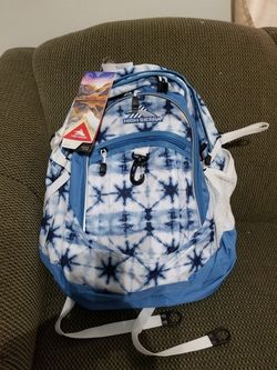 BRAND NEW BACKPACK HIGH SIERRA