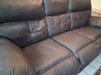 Sofa, TODAY, NATUZZI-LEATHER, $50