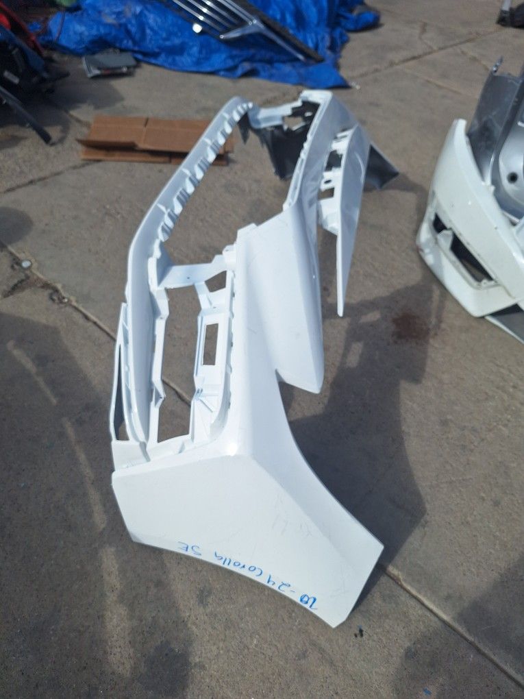 Toyota Corolla Se Xse Front Bumper Oem