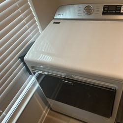 Maytag Heavy Duty Gas Dryer 
