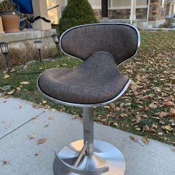 Brand new 1 adjustable bar stool