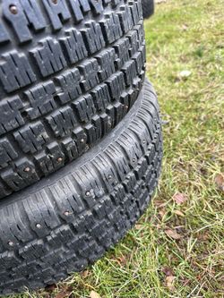 185 65 14 Studded Tires