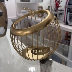 Coffee capsule container