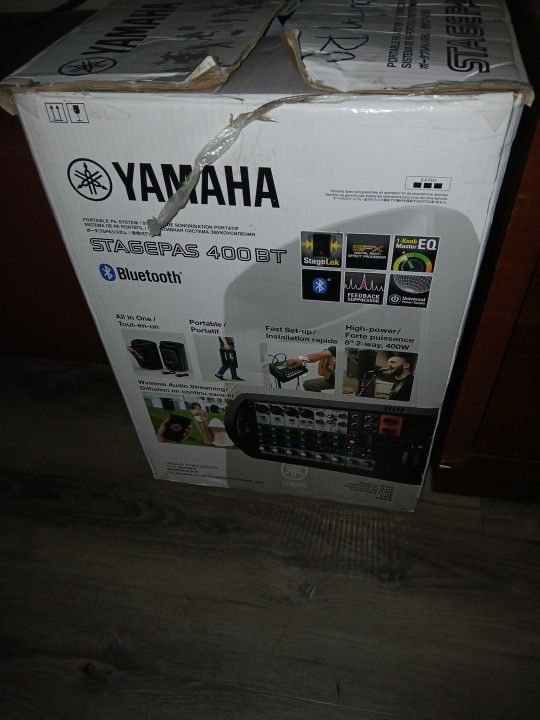YAMAHA stage pass 400 Bt