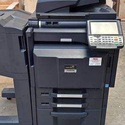 Copier/fax/printer Kyocera TASKalfa 3050c - please make offer