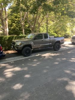 2012 Toyota Tacoma 2WD