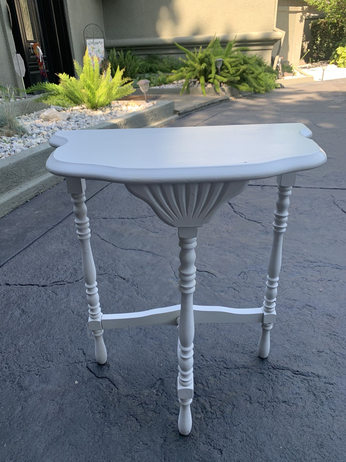 Sm. Vintage Table For Bathroom Or Anywhere