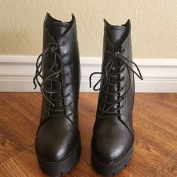 Black Fashion Ankle Boots Size 8(38), Heel 4.5/8"H, 10" Top to Bottom  $28/each Pair Firm
