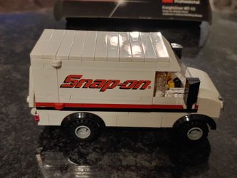 Snap-on Tools Lego MT-55 Freightliner Van for Sale in Snap-on Tools Lego MT-55 Freightliner Van for Sale in