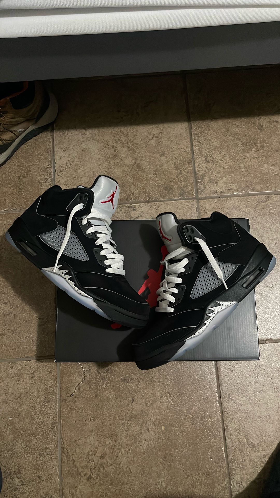 Jordan 5 Retro Black Metallic