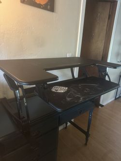Desk riser