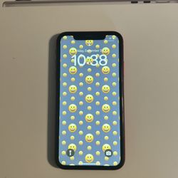 iPhone XR 64GB (Product RED) – Unlocked – Front Camera Not Working – Read