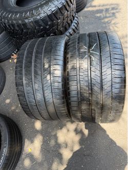 2 tires 305-30-20 Michelin run flat 75% tread life $200 for both mounted and balanced