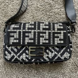  Fendi FF Embroidered Baguette