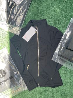Lululemon defined jacket