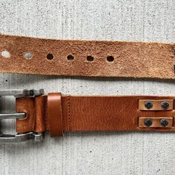 🧷 Affliction Leather Belt – Brown – Heavy Metal Buckle – Size S/M