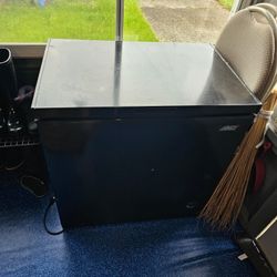Chest Freezer 7 Cu Ft
