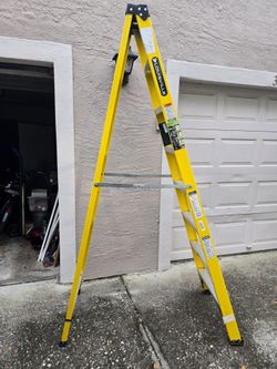 Louisville 8 ft ladder